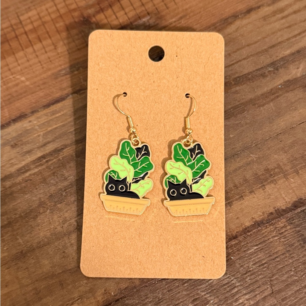 *SET* Cute Plant Earrings with Black Cat